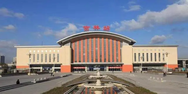 邯鄲到吉林貨運(yùn)專線 上+門+接貨