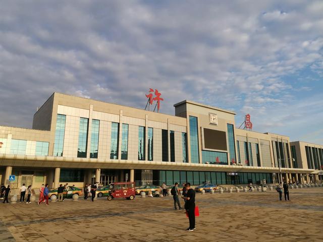 邯鄲到許昌貨運(yùn)公司專(zhuān)線(xiàn)省錢(qián)又省心省準(zhǔn)時(shí)送達(dá)時(shí)+效+保+證